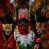 festivales colombia hombre disfrazado en el festival de barranquilla