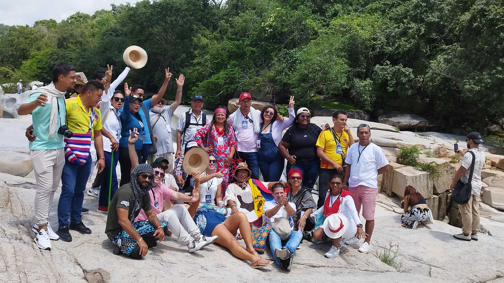 festival vallenato turistas en la mina